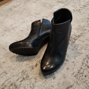 Paul Green Alexa Bootie- worn once